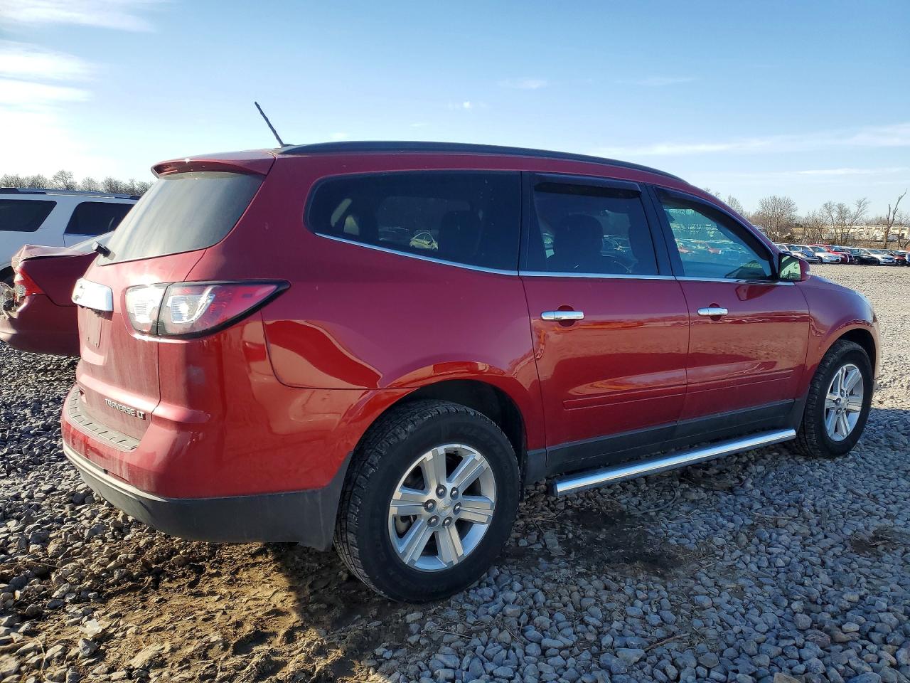 2014 CHEVROLET TRAVERSE LT photo 5