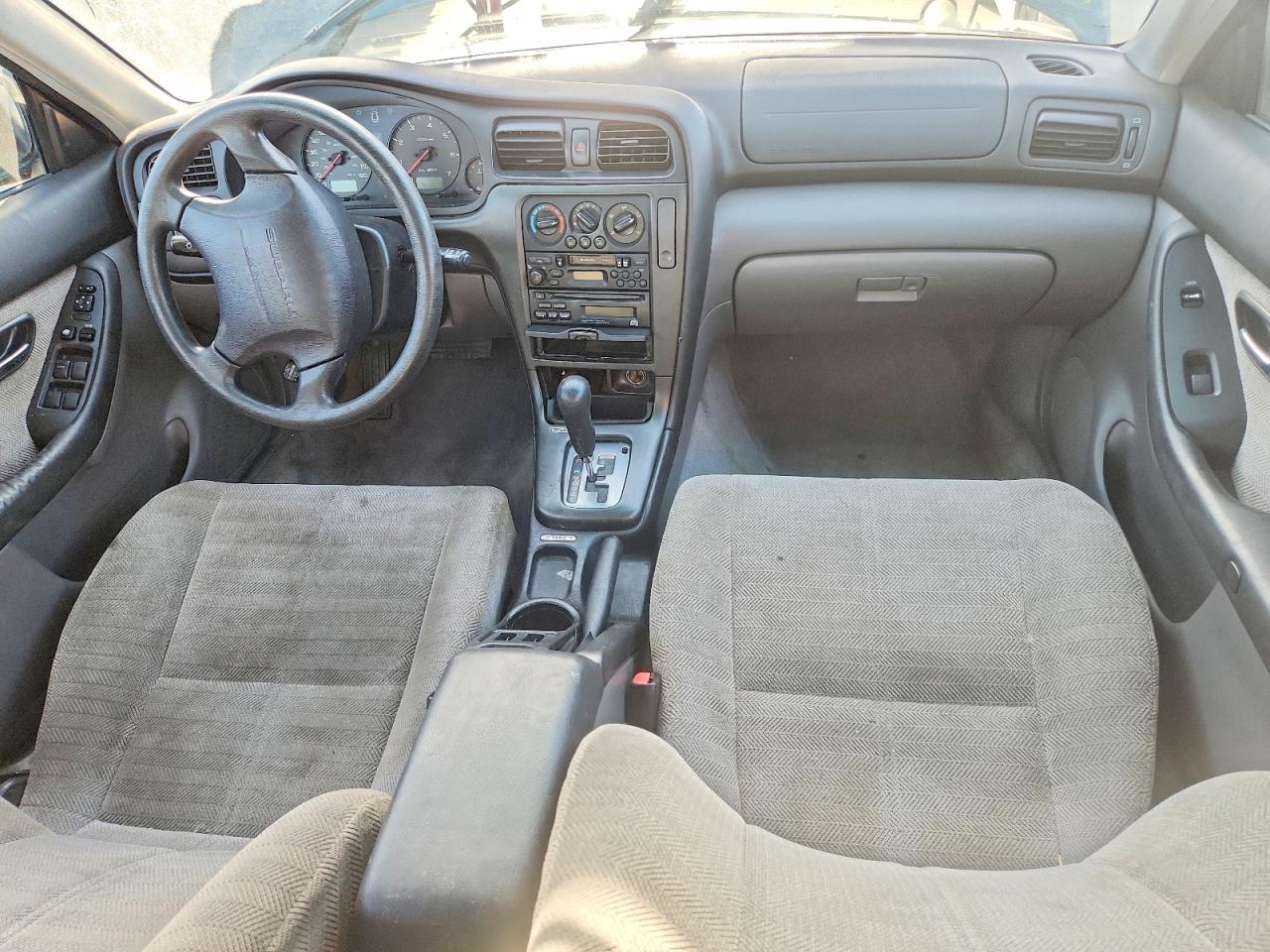 2001 SUBARU LEGACY L photo 8
