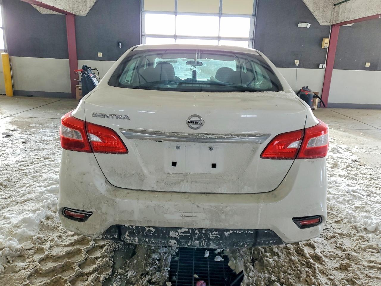 2019 NISSAN SENTRA S photo 11