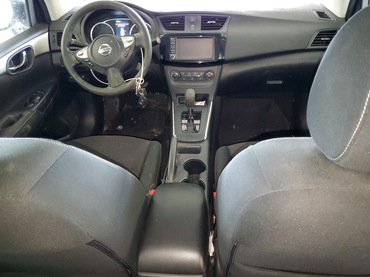 2019 NISSAN SENTRA S photo 15