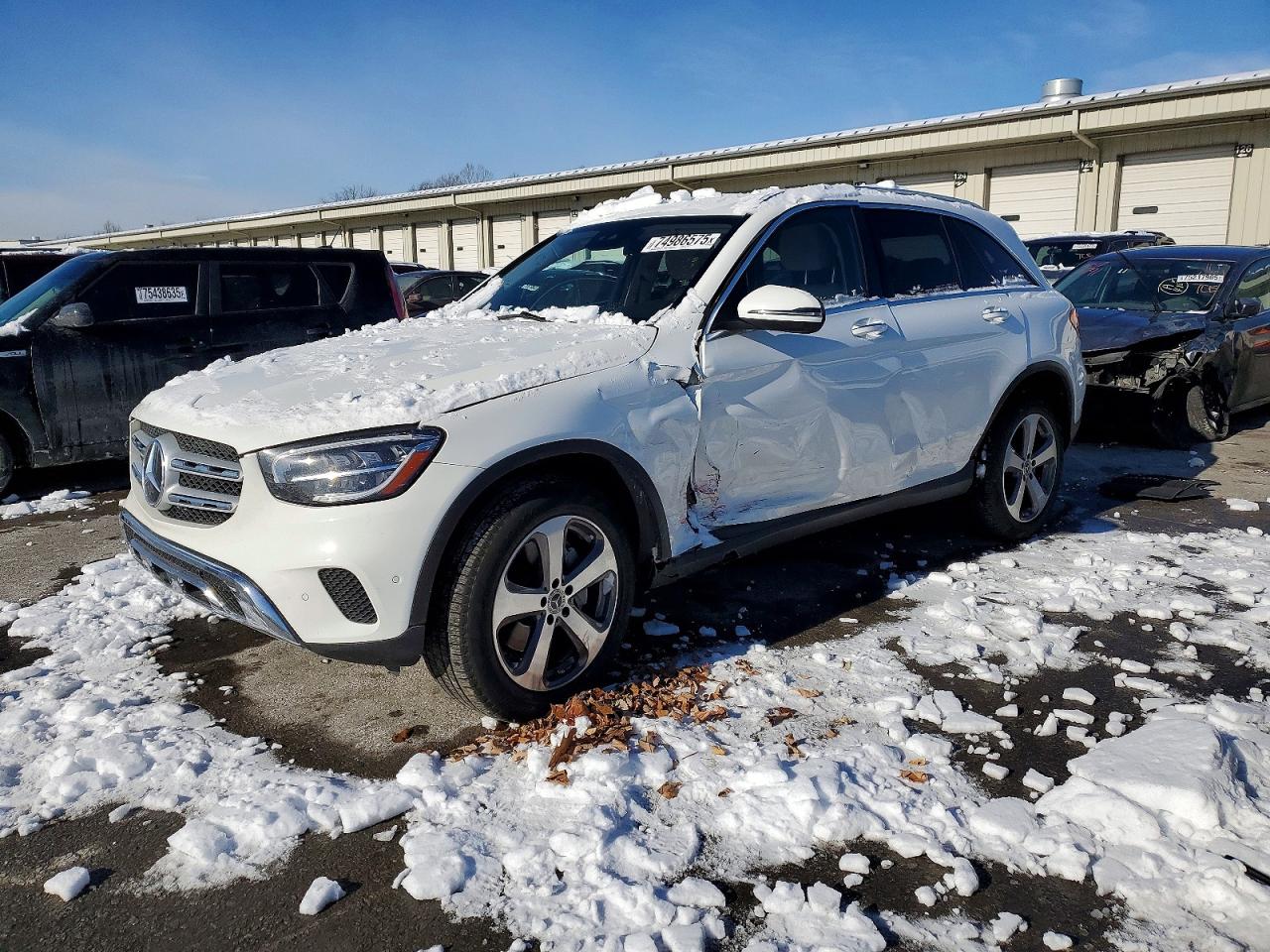 2022 MERCEDES-BENZ GLC