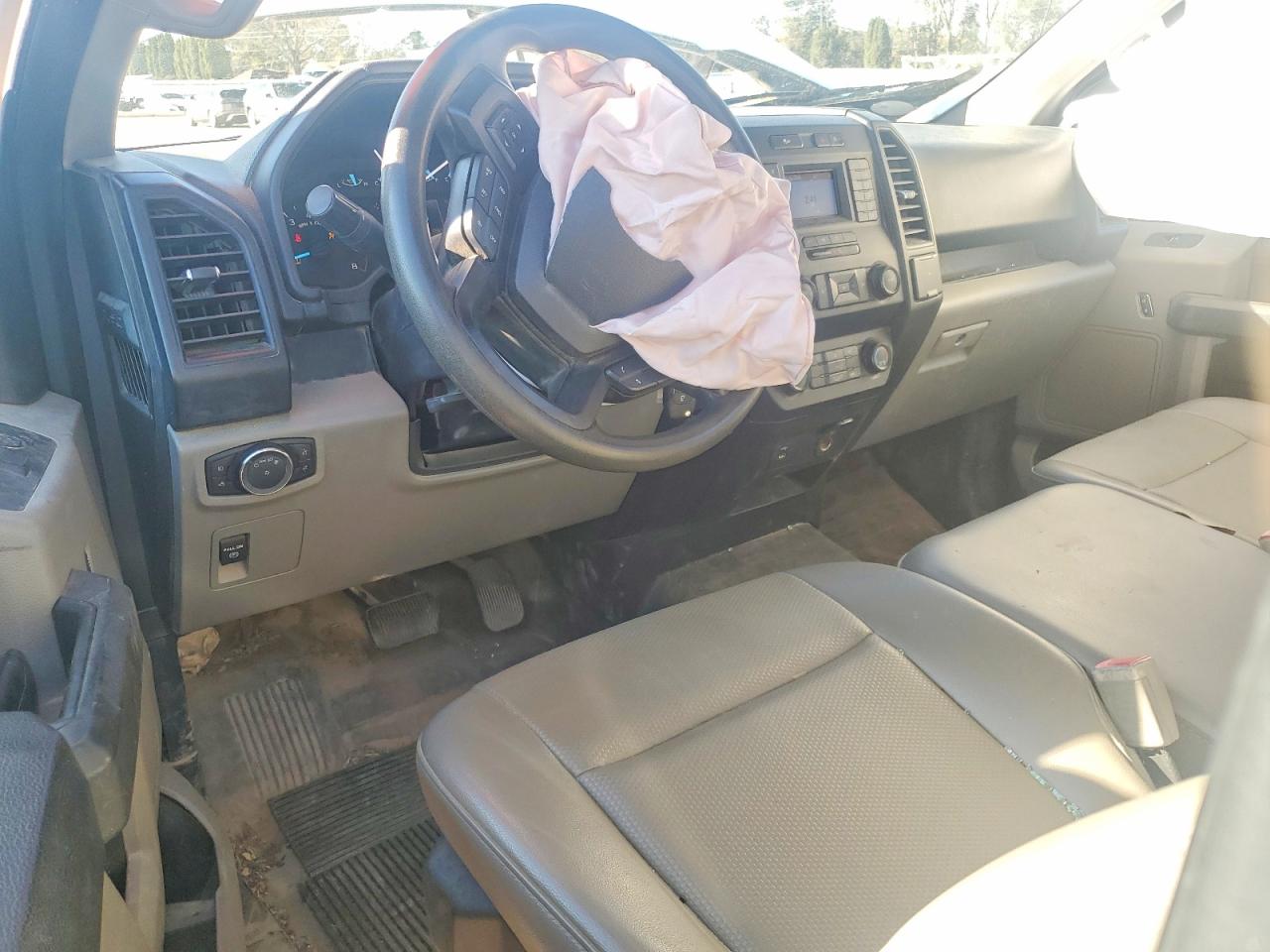 2019 FORD F150 photo 15