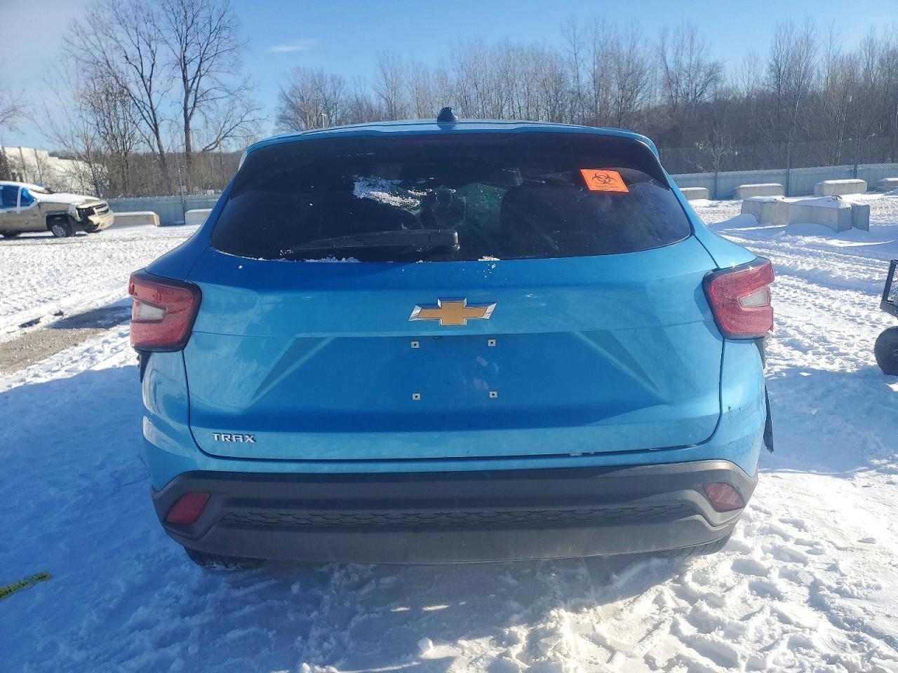 2025 CHEVROLET TRAX LS photo 16