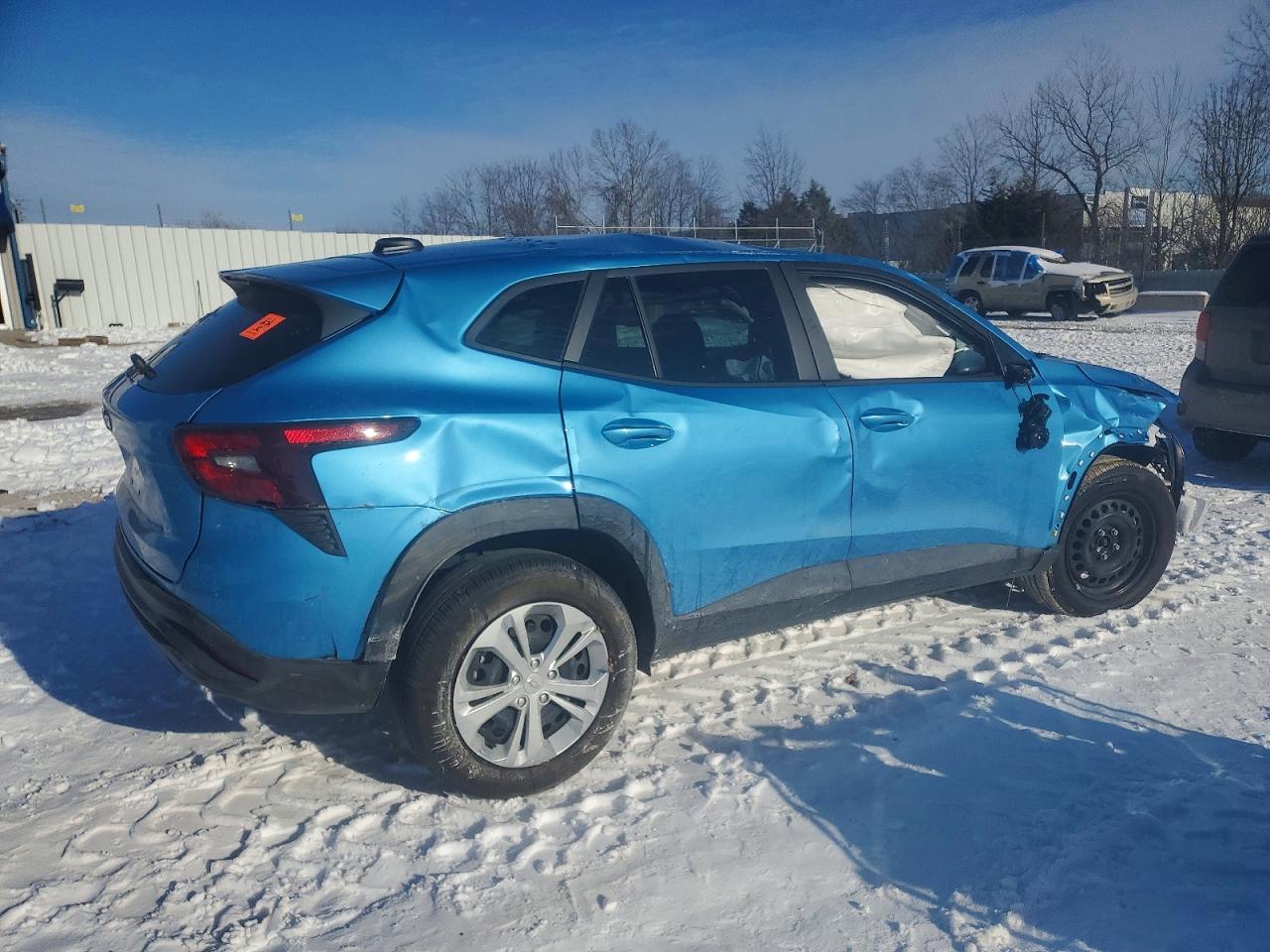 2025 CHEVROLET TRAX LS photo 7