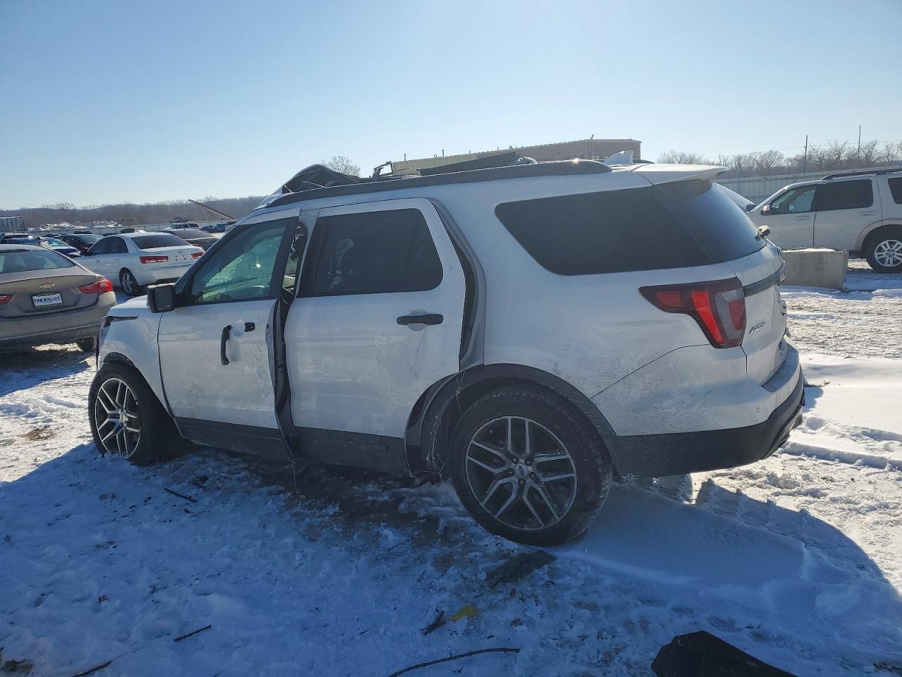 2017 FORD EXPLORER SPORT photo 3