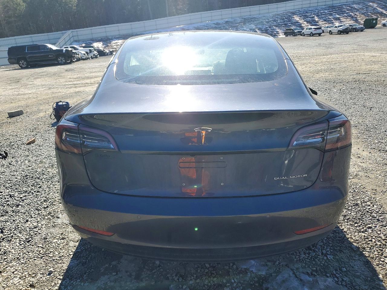 2018 TESLA MODEL 3 photo 6