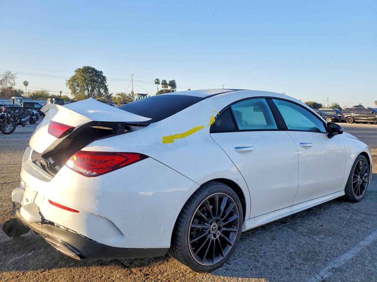 2022 MERCEDES-BENZ CLA 250 photo 3