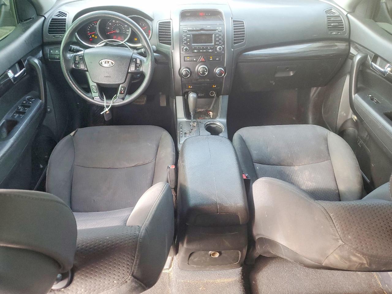 2011 KIA SORENTO LX photo 8