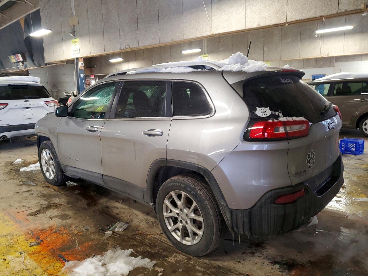 2017 JEEP CHEROKEE LATITUDE photo 2