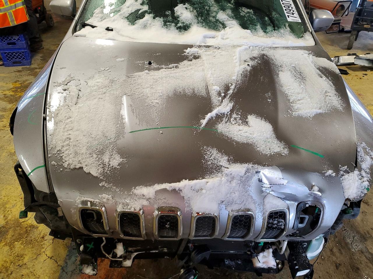 2017 JEEP CHEROKEE LATITUDE photo 11