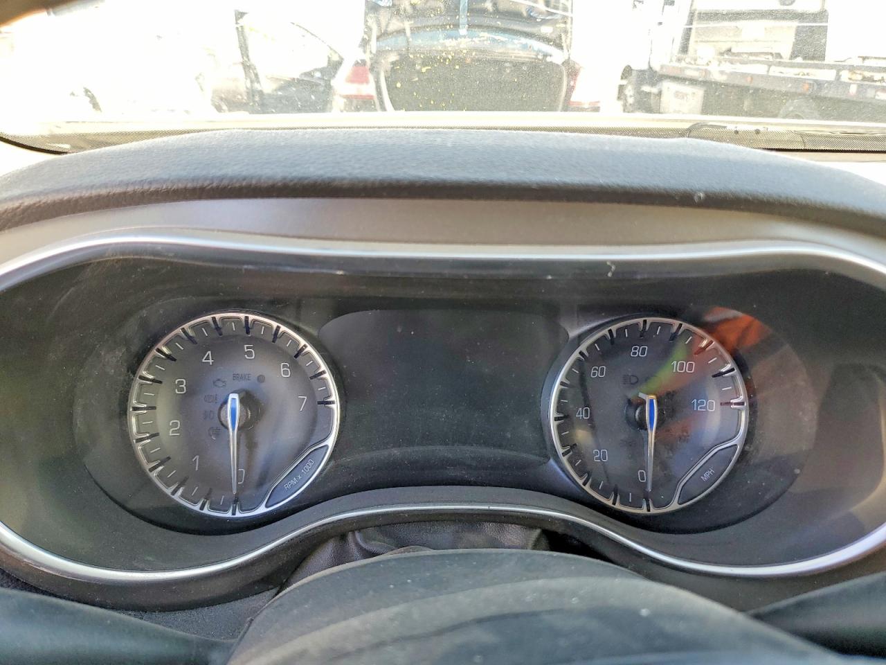 2019 CHRYSLER PACIFICA LIMITED photo 25