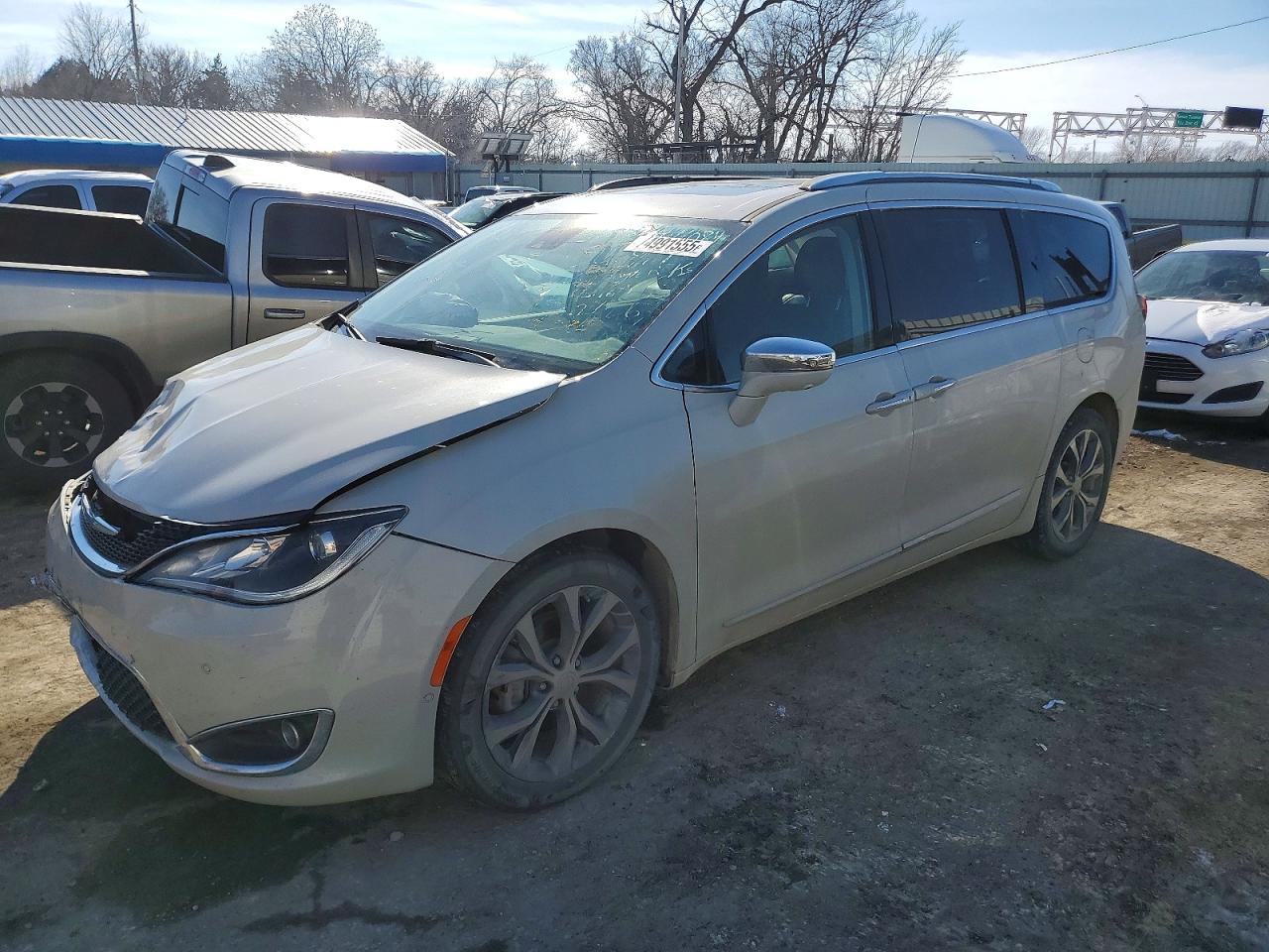 2019 CHRYSLER PACIFICA
