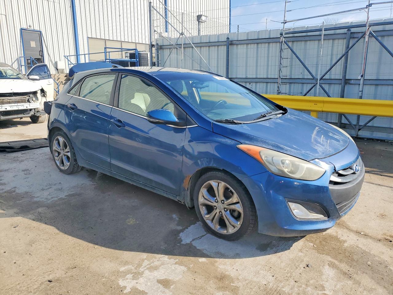 2013 HYUNDAI ELANTRA GT BASE photo 4