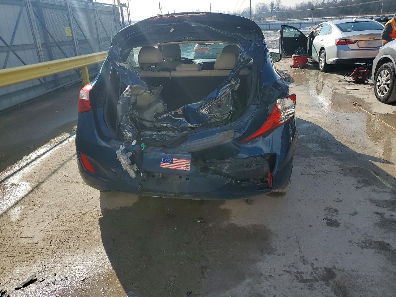 2013 HYUNDAI ELANTRA GT BASE photo 6
