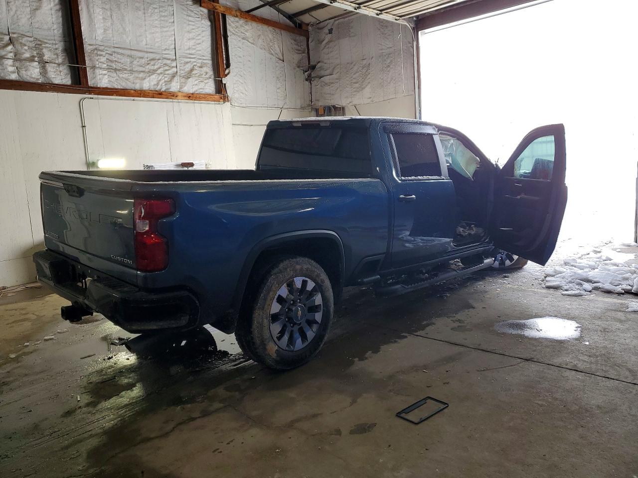 2024 CHEVROLET SILVERADO K2500 CUSTOM photo 5