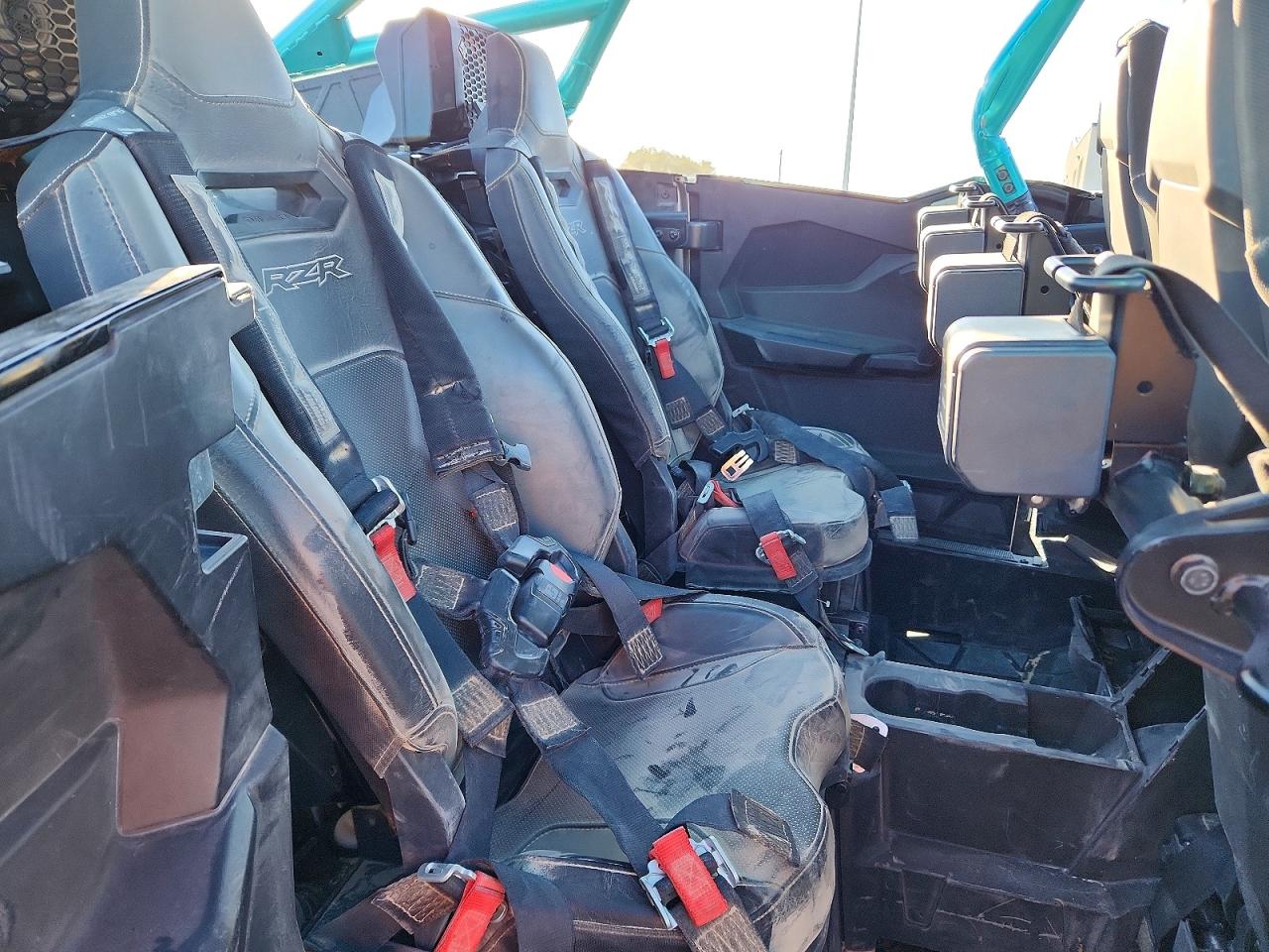 2025 POLARIS RZR UTILITY VEHICLE photo 11
