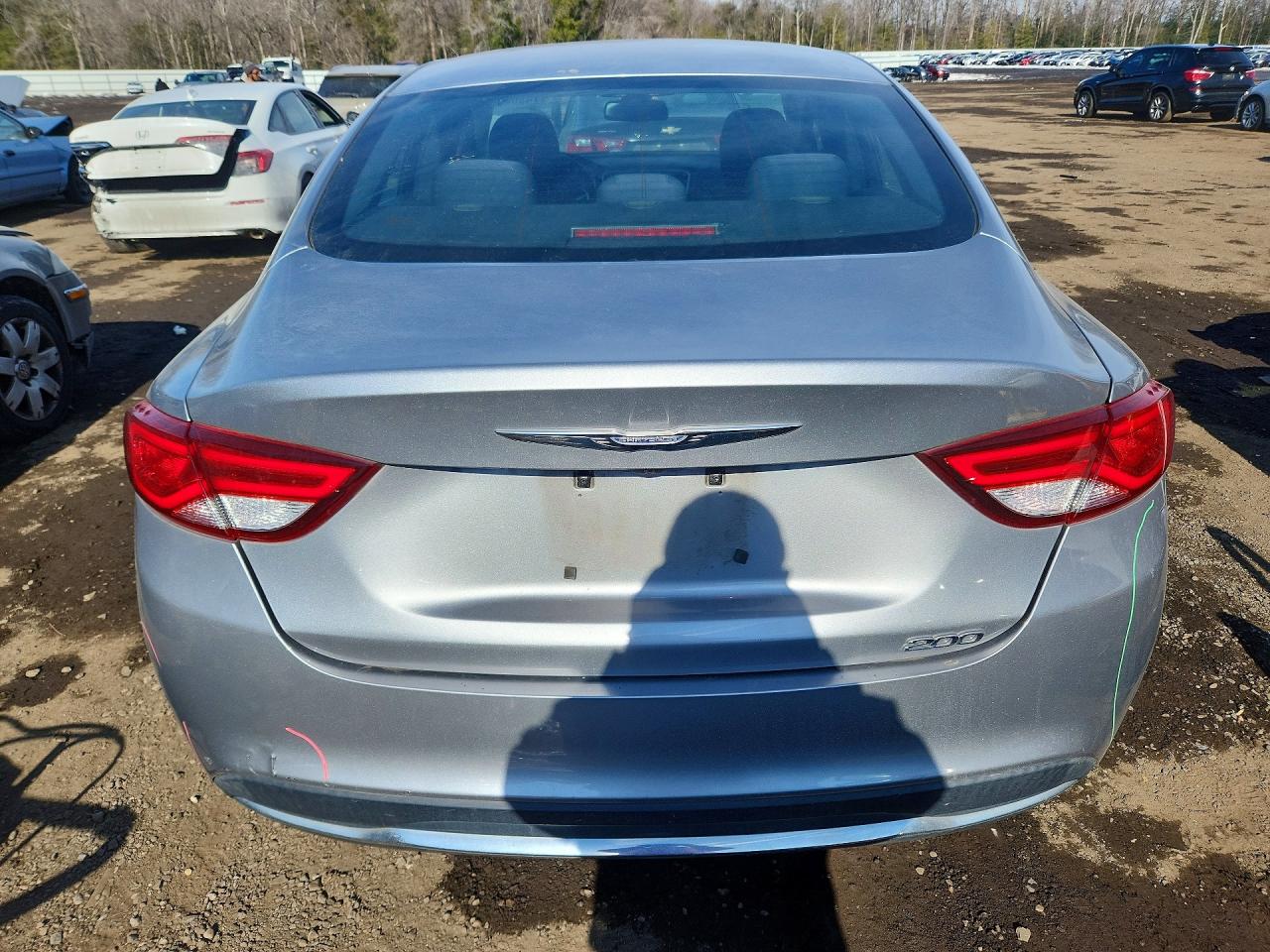 2016 CHRYSLER 200 LIMITED photo 6