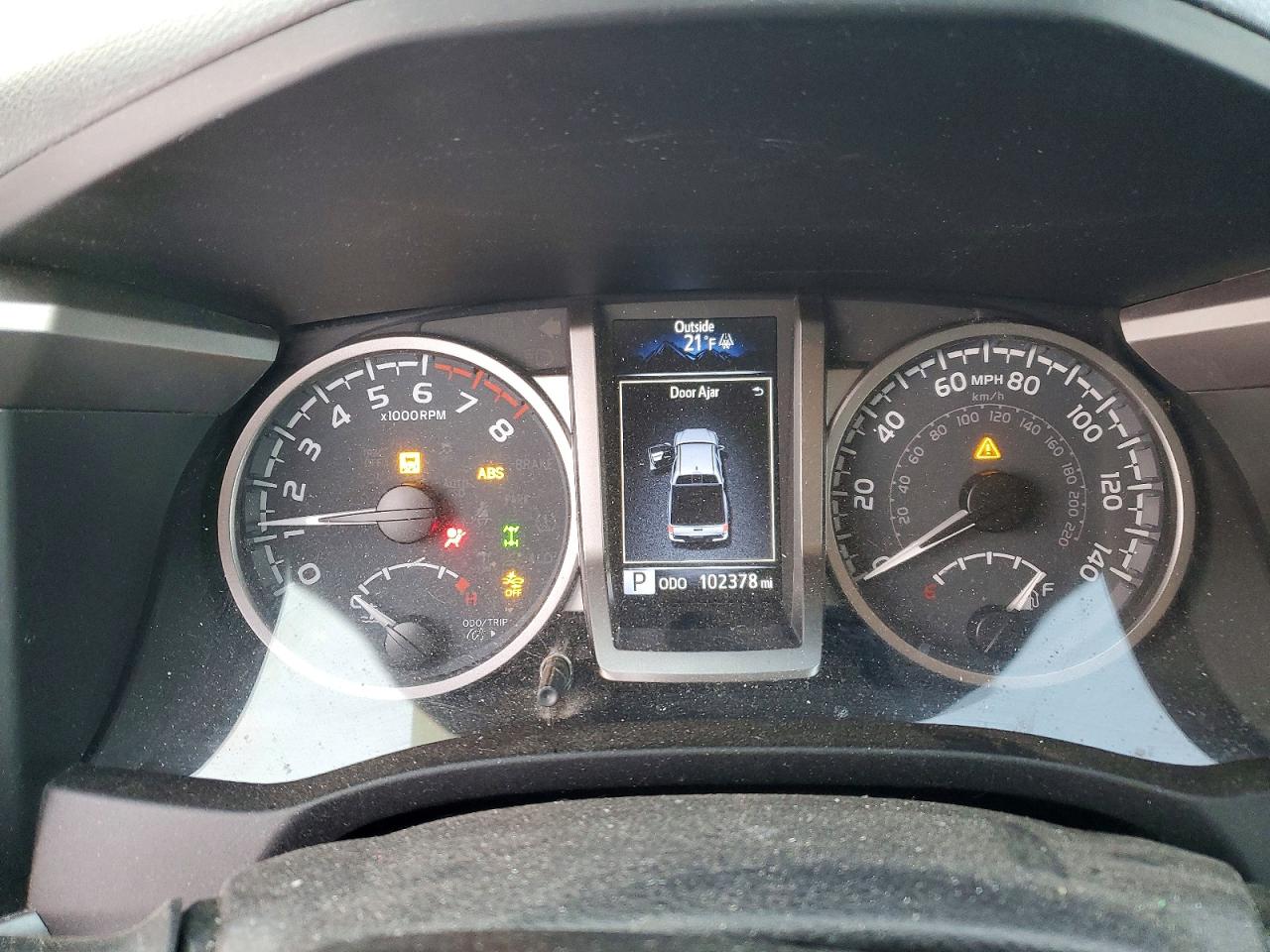 2022 TOYOTA TACOMA DOUBLE CAB photo 9