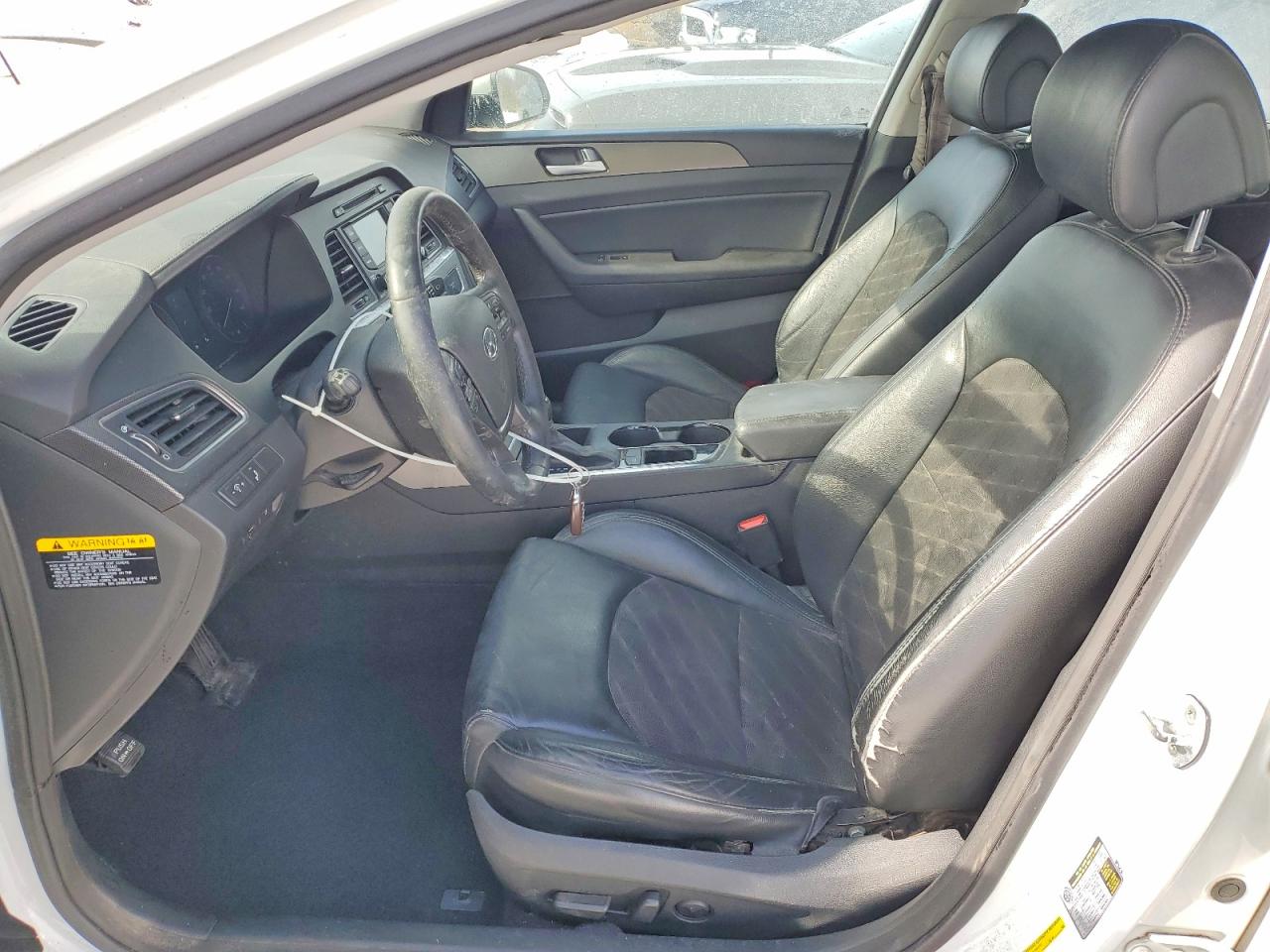 2015 HYUNDAI SONATA SPORT photo 13
