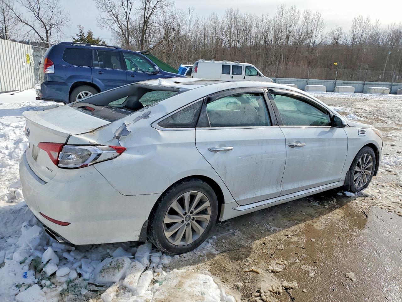 2015 HYUNDAI SONATA SPORT photo 5