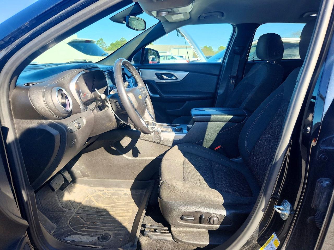 2020 CHEVROLET BLAZER 2LT photo 7
