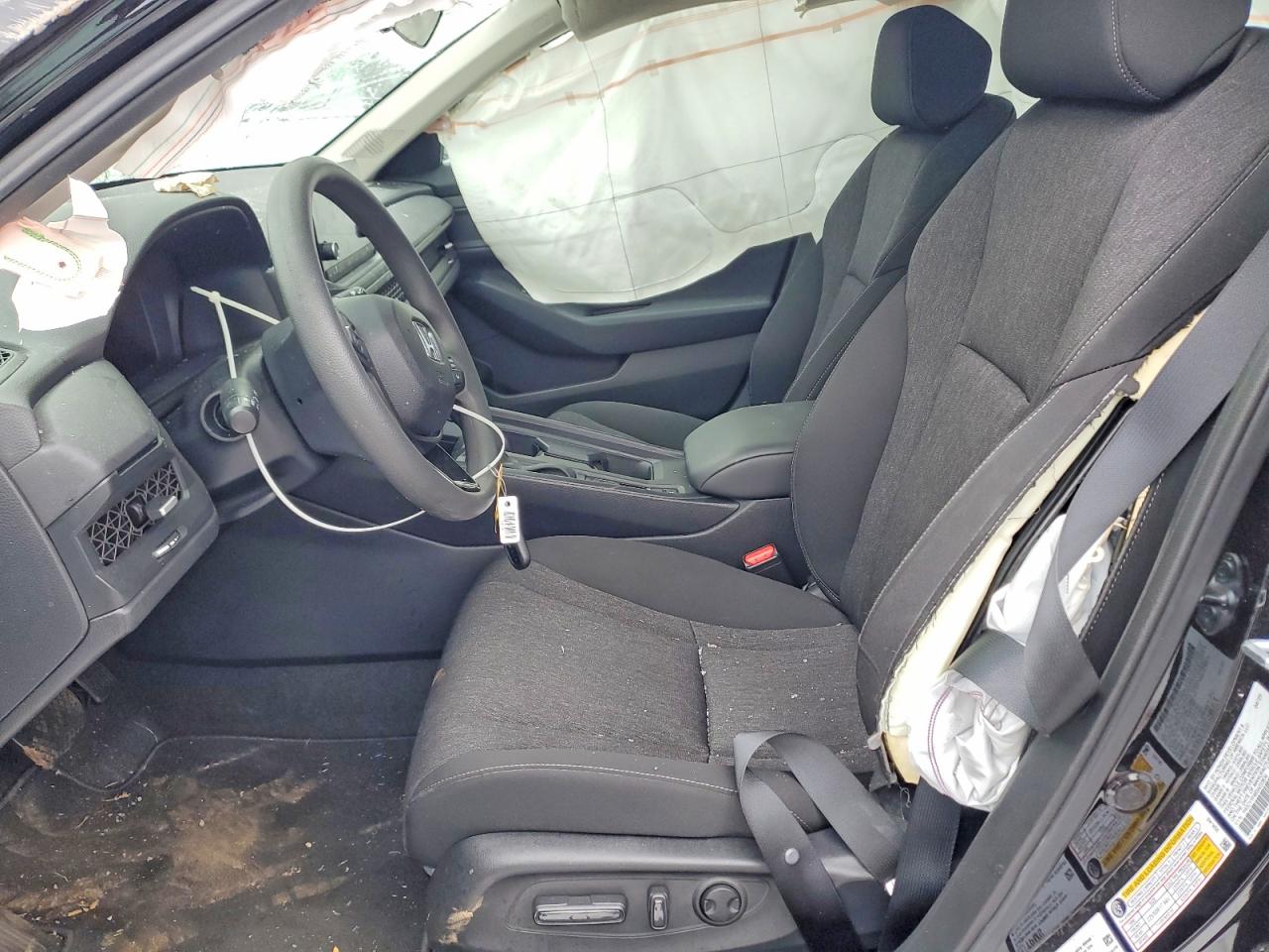 2025 HONDA ACCORD SE photo 13