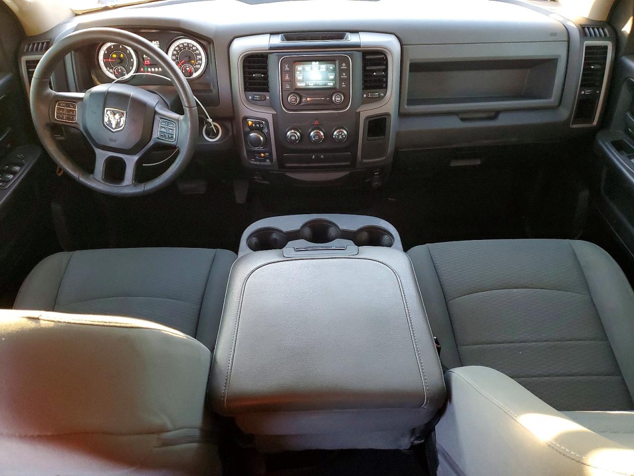 2019 RAM 1500 CLASSIC TRADESMAN photo 8