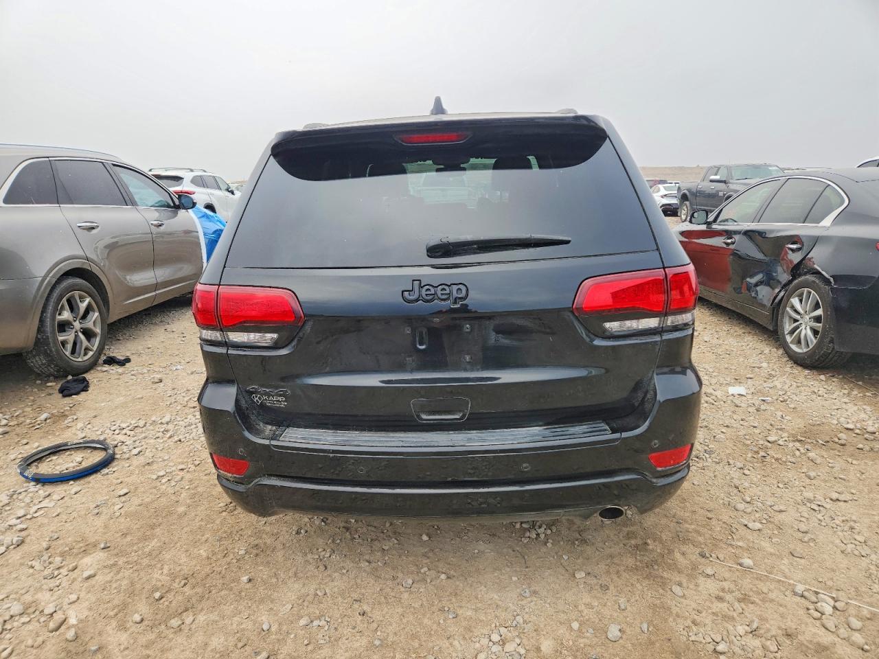 2018 JEEP GRAND CHEROKEE LAREDO photo 11