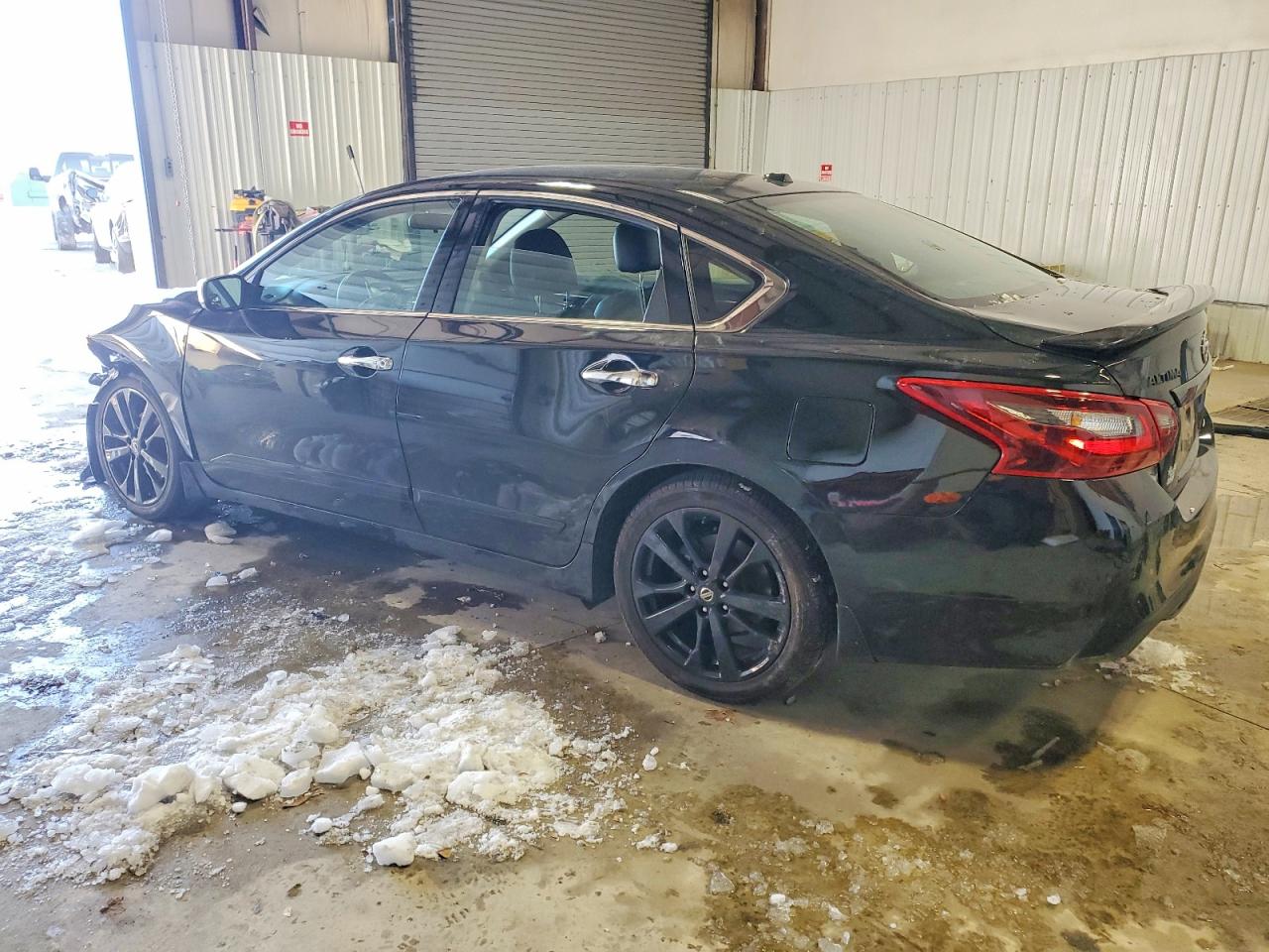 2018 NISSAN ALTIMA 2.5 SR photo 4
