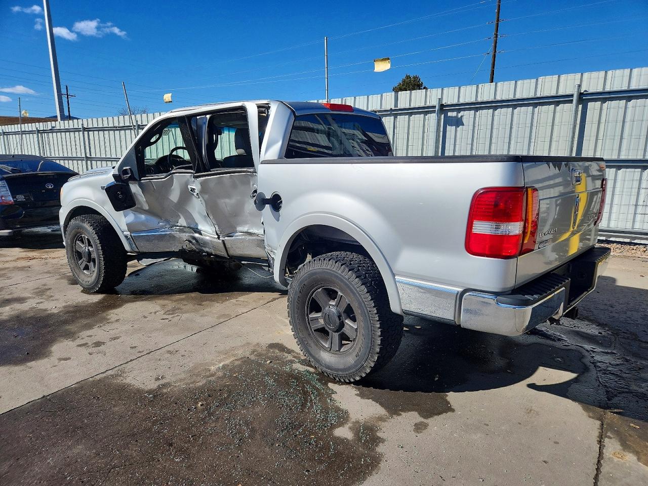 2006 LINCOLN MARK LT photo 3