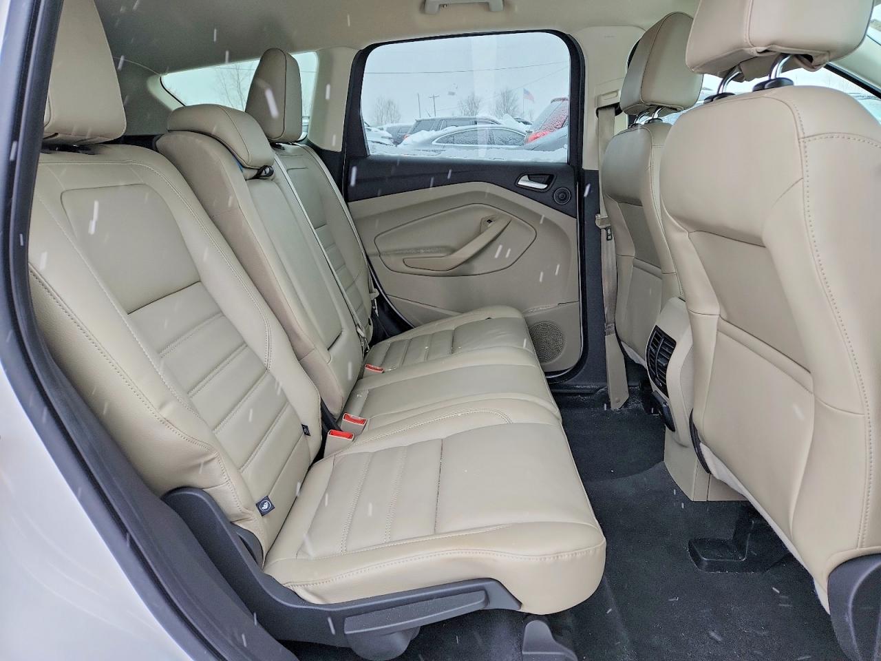 2017 FORD ESCAPE TITANIUM photo 21
