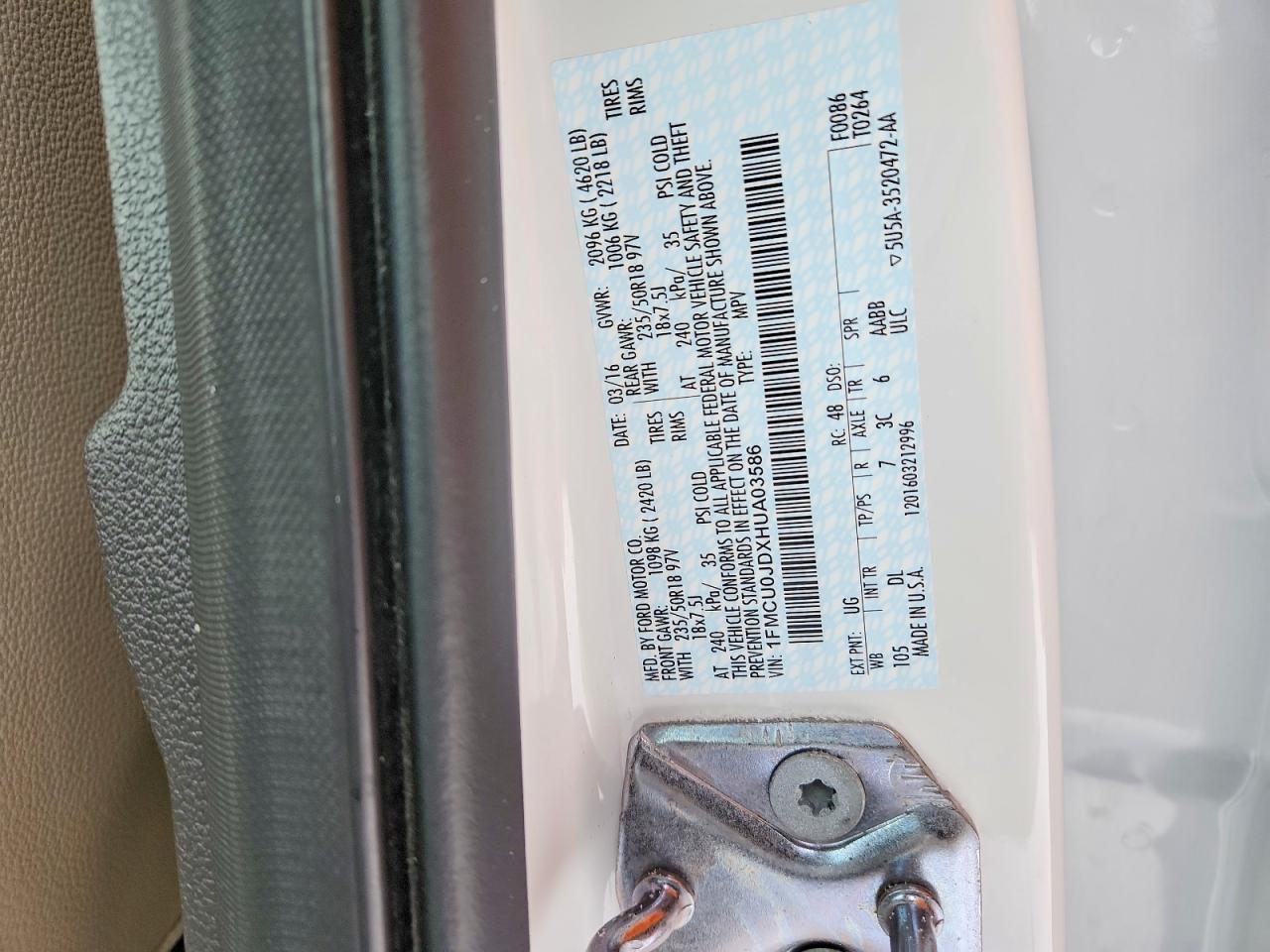 2017 FORD ESCAPE TITANIUM photo 25