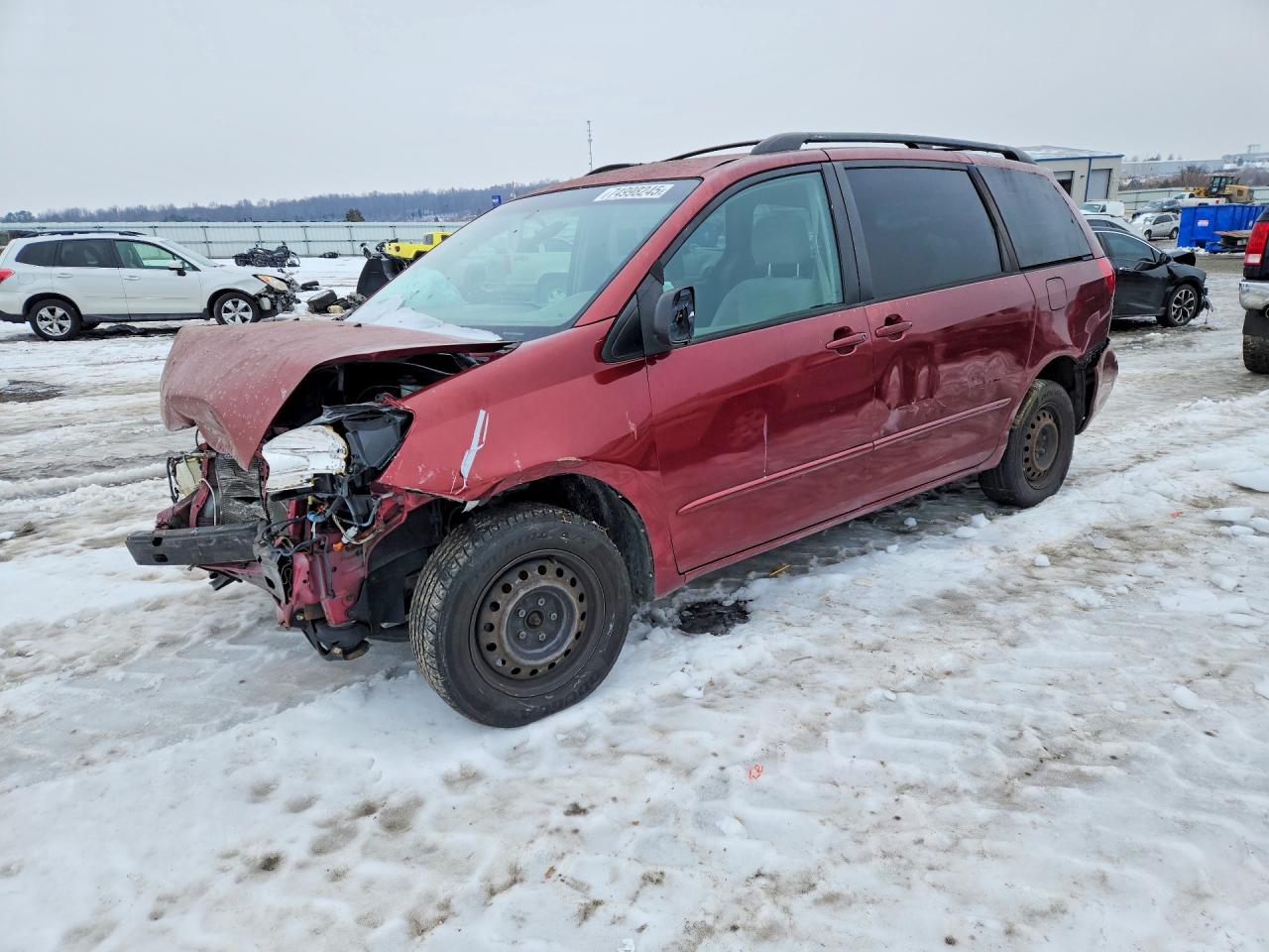 2004 TOYOTA SIENNA