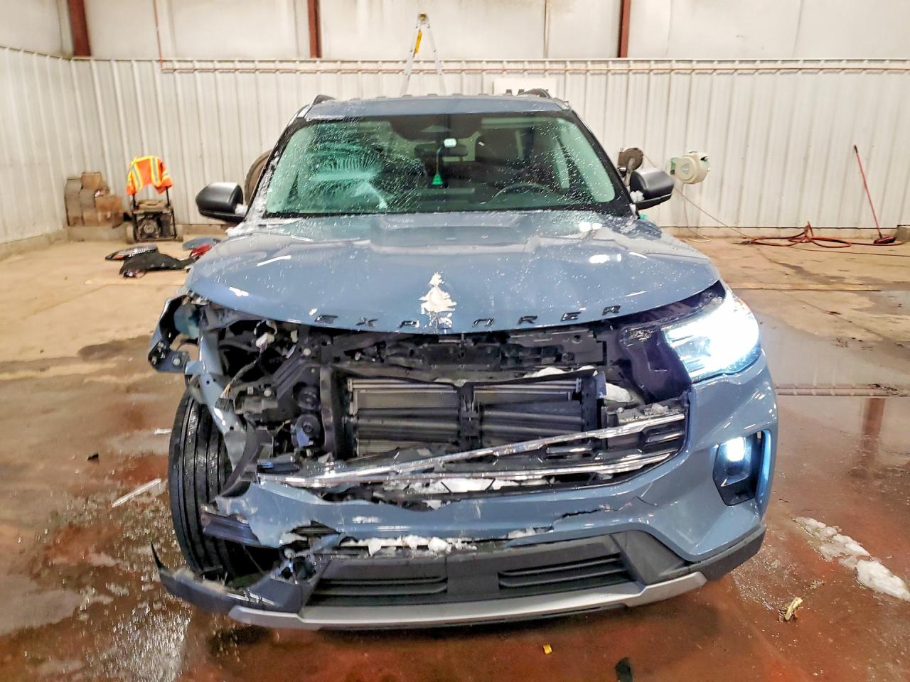 2025 FORD EXPLORER ACTIVE photo 9