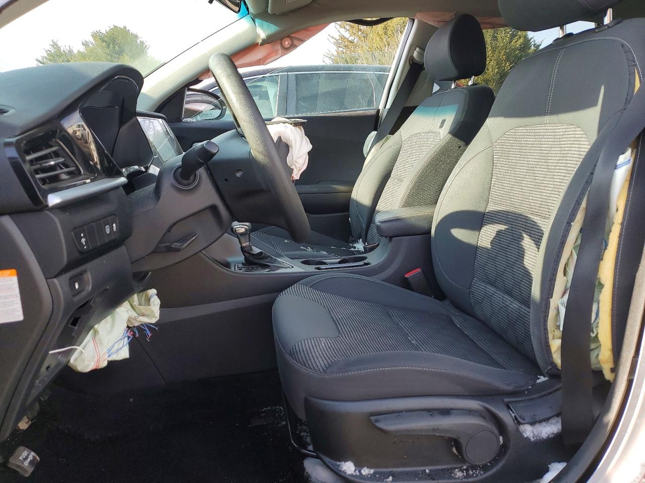 2021 KIA NIRO LX photo 7
