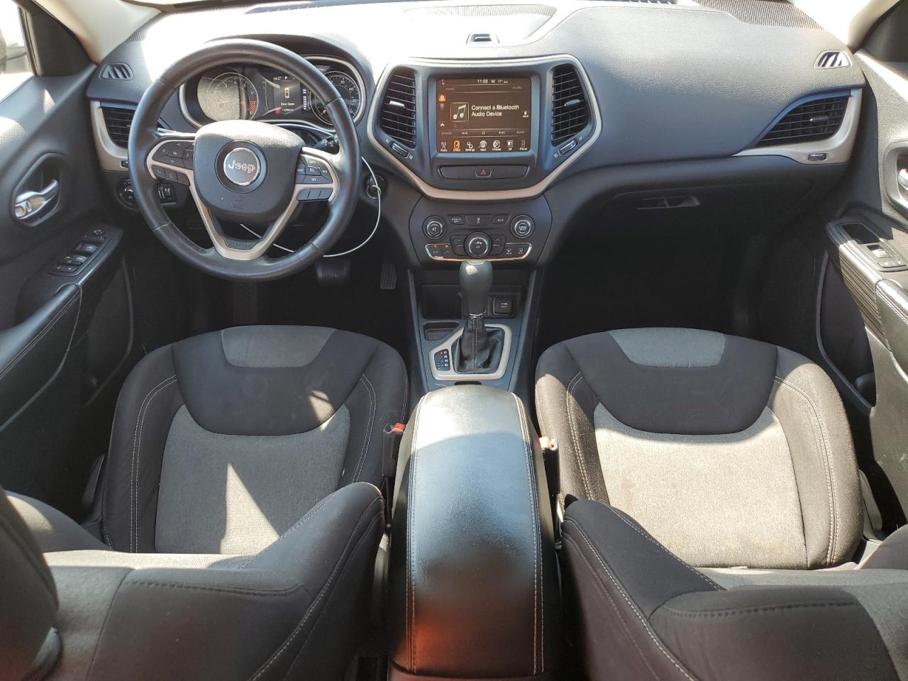 2014 JEEP CHEROKEE LATITUDE photo 8