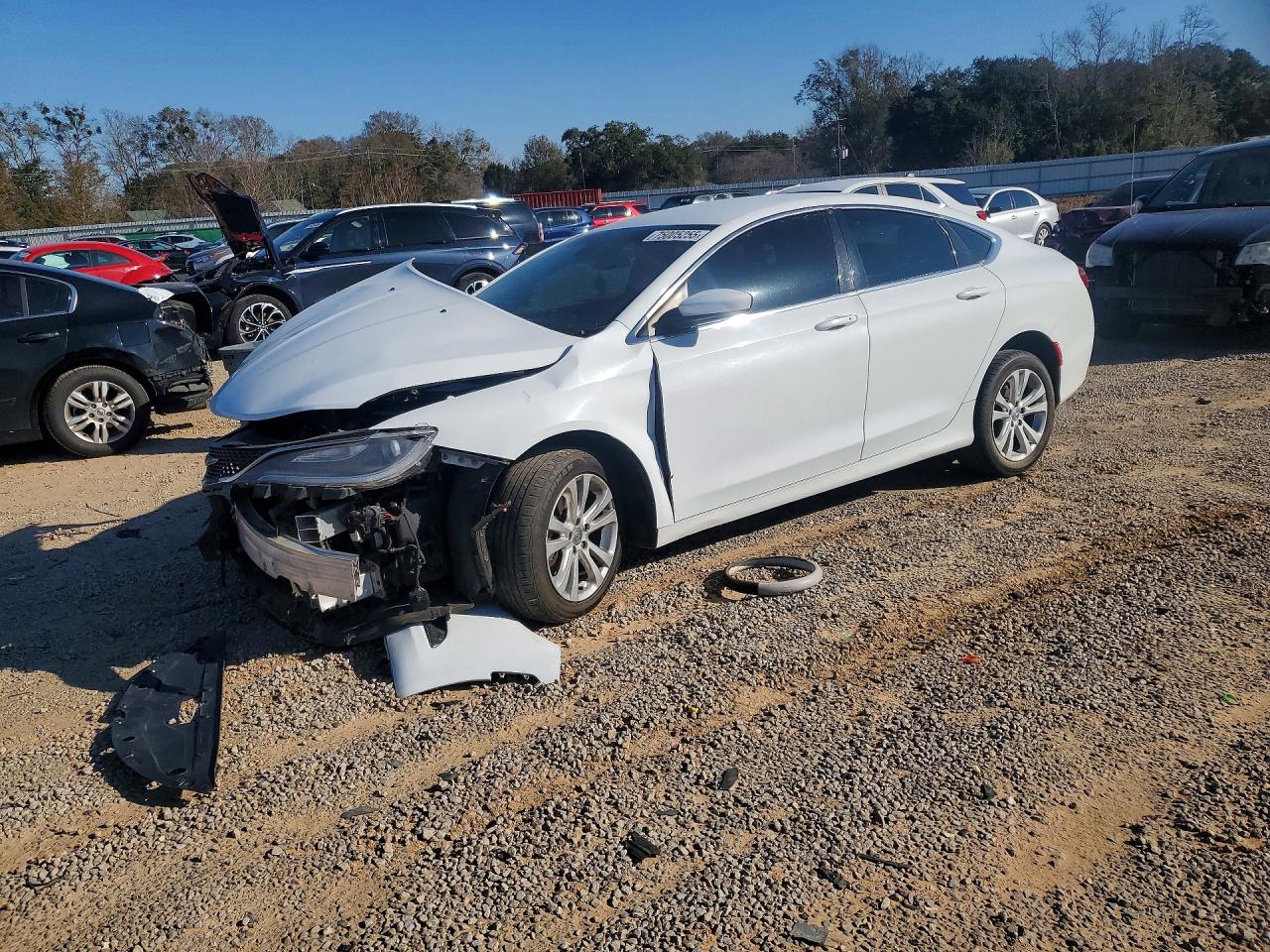 2015 CHRYSLER 200