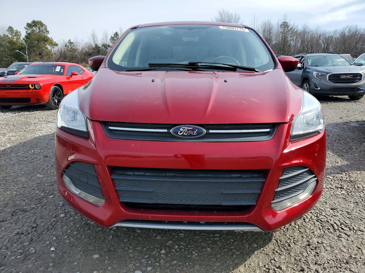 2016 FORD ESCAPE SE photo 5