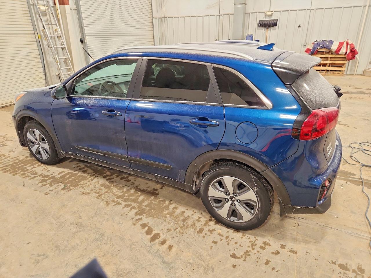 2021 KIA NIRO LX photo 4