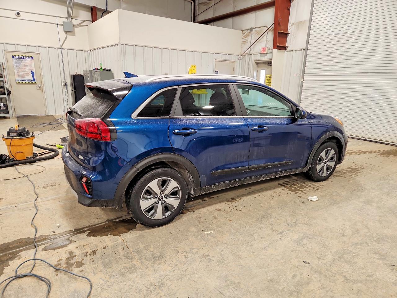 2021 KIA NIRO LX photo 7