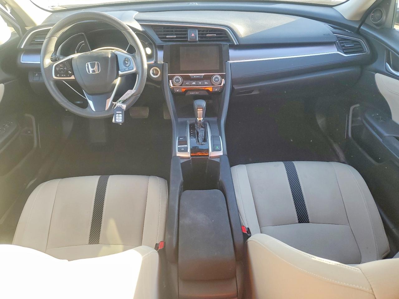 2017 HONDA CIVIC EX photo 8