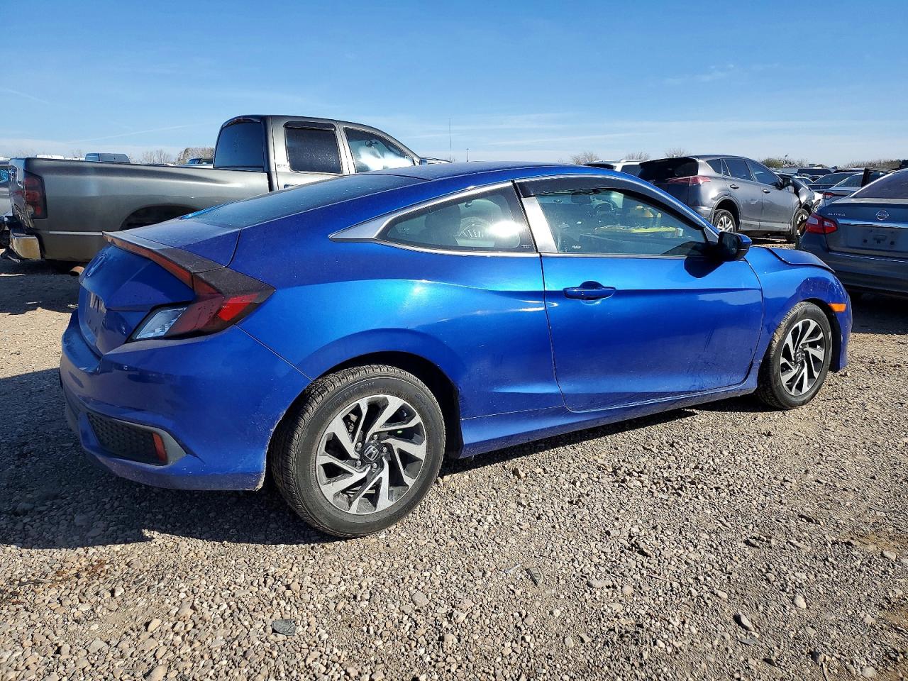 2017 HONDA CIVIC LX photo 5
