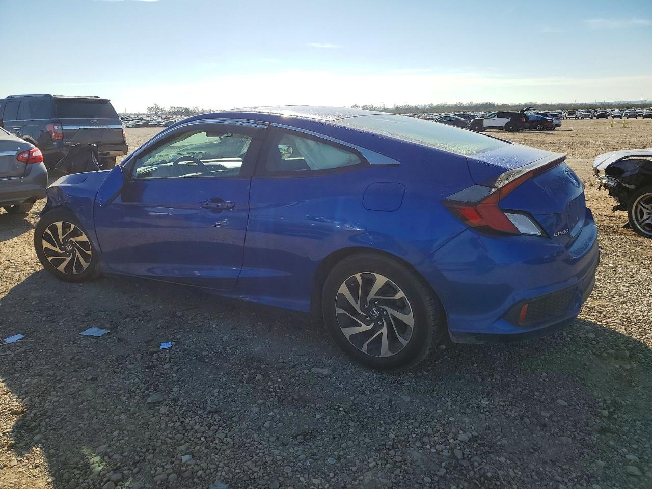 2017 HONDA CIVIC LX photo 3