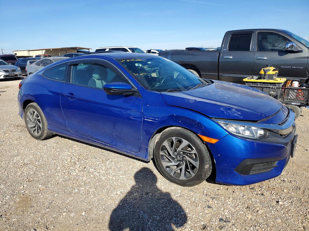 2017 HONDA CIVIC LX photo 7
