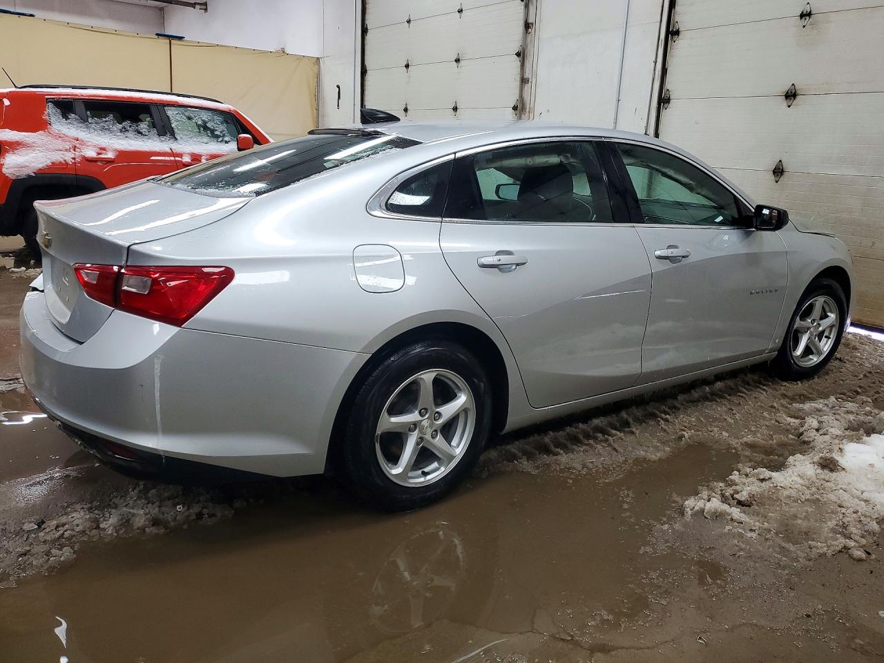 2017 CHEVROLET MALIBU LS photo 5