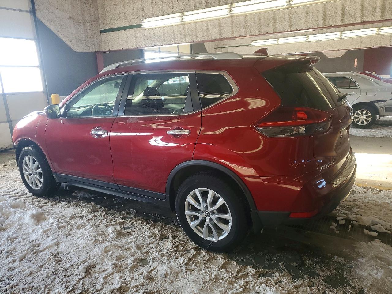 2018 NISSAN ROGUE SV photo 3