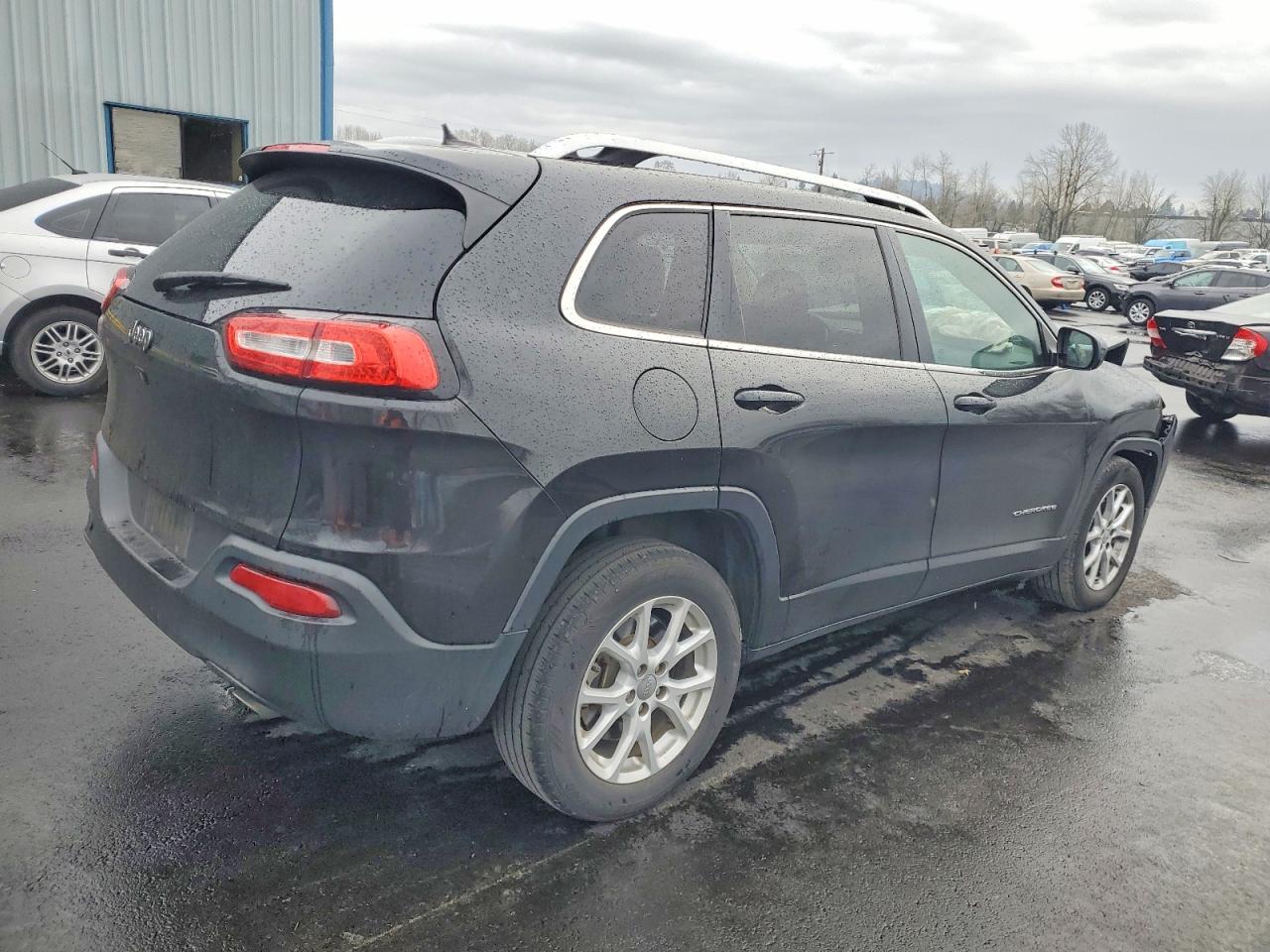 2014 JEEP CHEROKEE LATITUDE photo 3