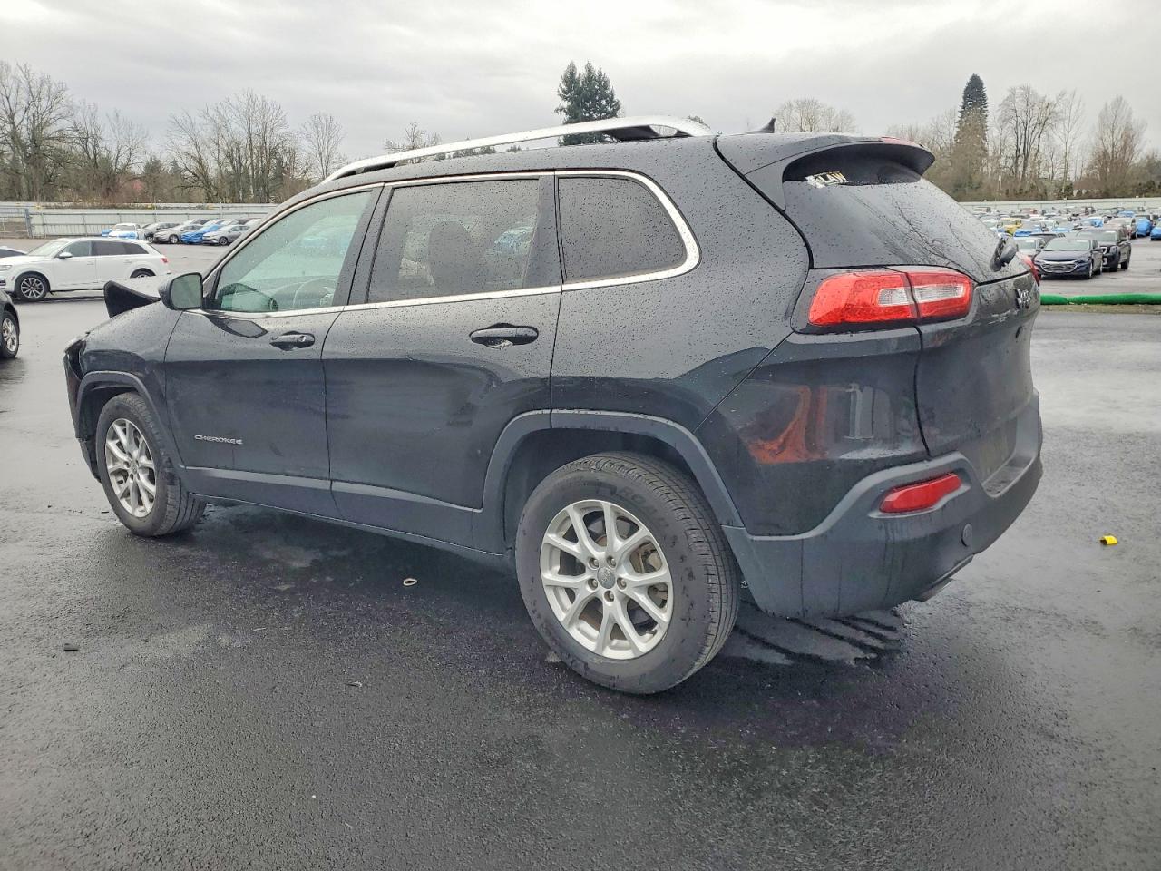 2014 JEEP CHEROKEE LATITUDE photo 2