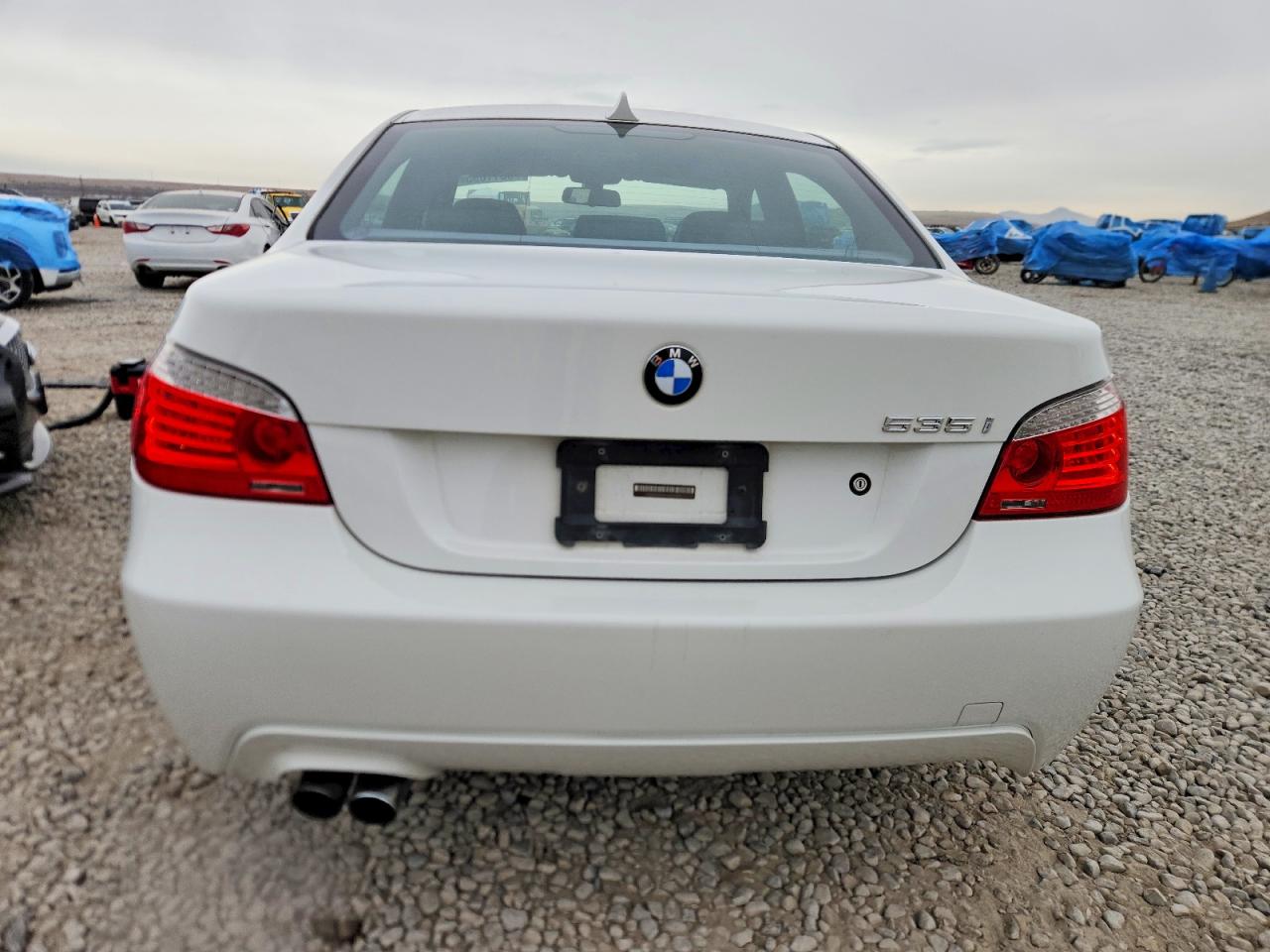 2010 BMW 535 XI photo 16