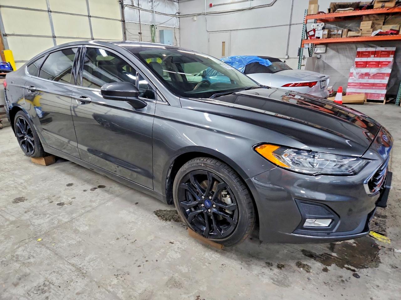 2019 FORD FUSION SE photo 4